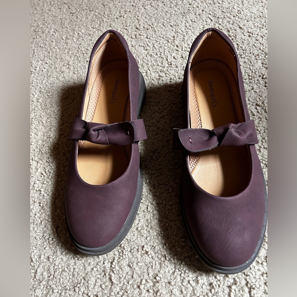 Baretraps KIMBLY Women’s Loafers Mary Jane Slip-Ons Maroon Size 9,5 Bow Accent